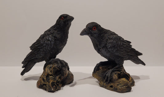Raven Figures (Set of 2)