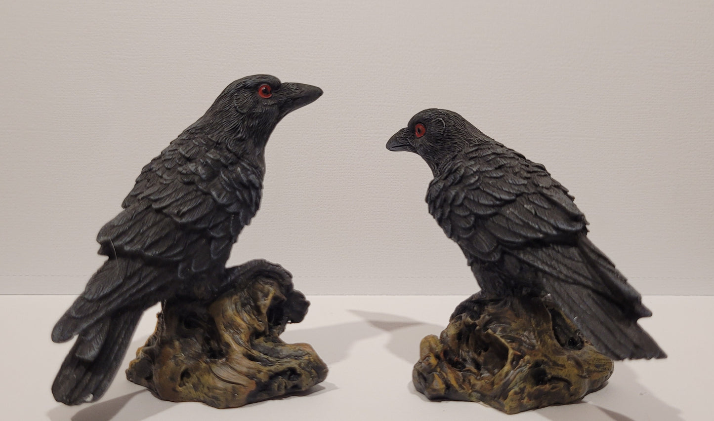 Raven Figures (Set of 2)
