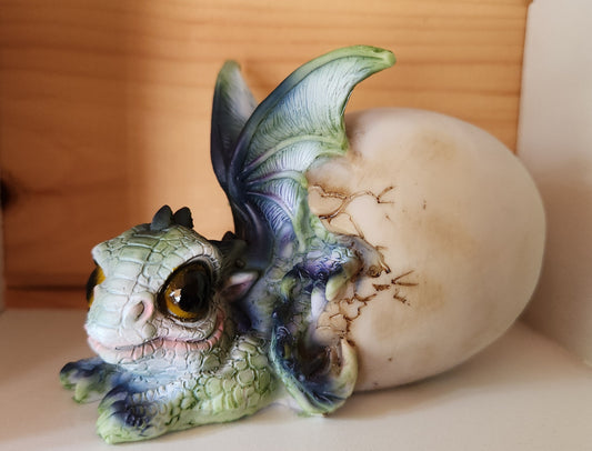 Resin Dragon - Egg Laying Down  4x3"H